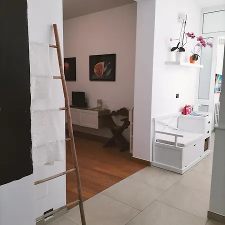 68 - Comfort Moderno & Fascino Antico Apartment