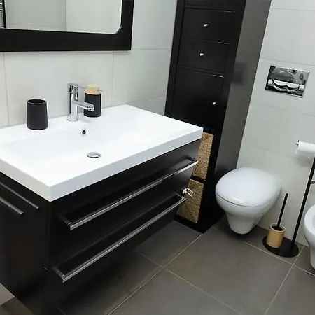 68 - Comfort Moderno & Fascino Antico Апартаменти Барі